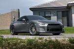 Nissan GT-R on Strasse Wheels (R10 Deep Concave) 2018 года